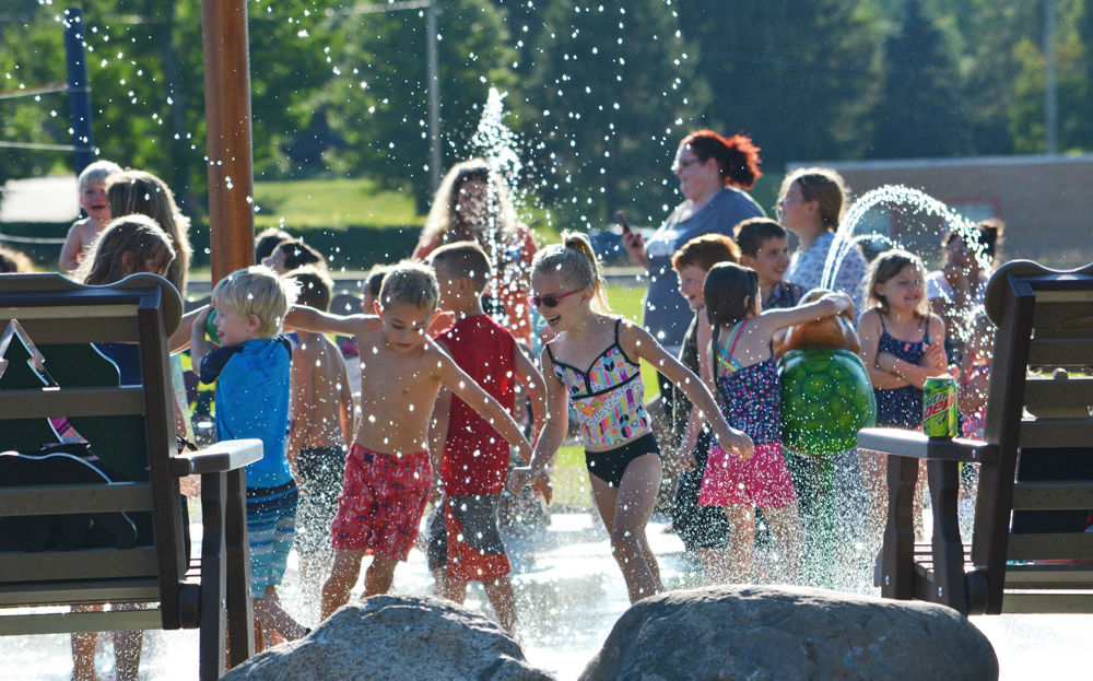 082919.Splashpad5_1.jpg